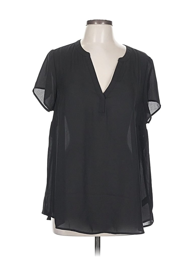 Pre-owned Torrid Short Sleeve Blouse In Black