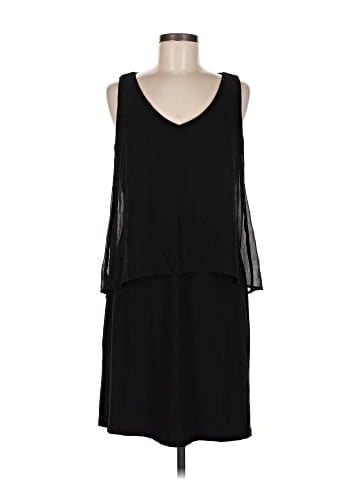 White House Black Market Cocktail Dress (view 1)