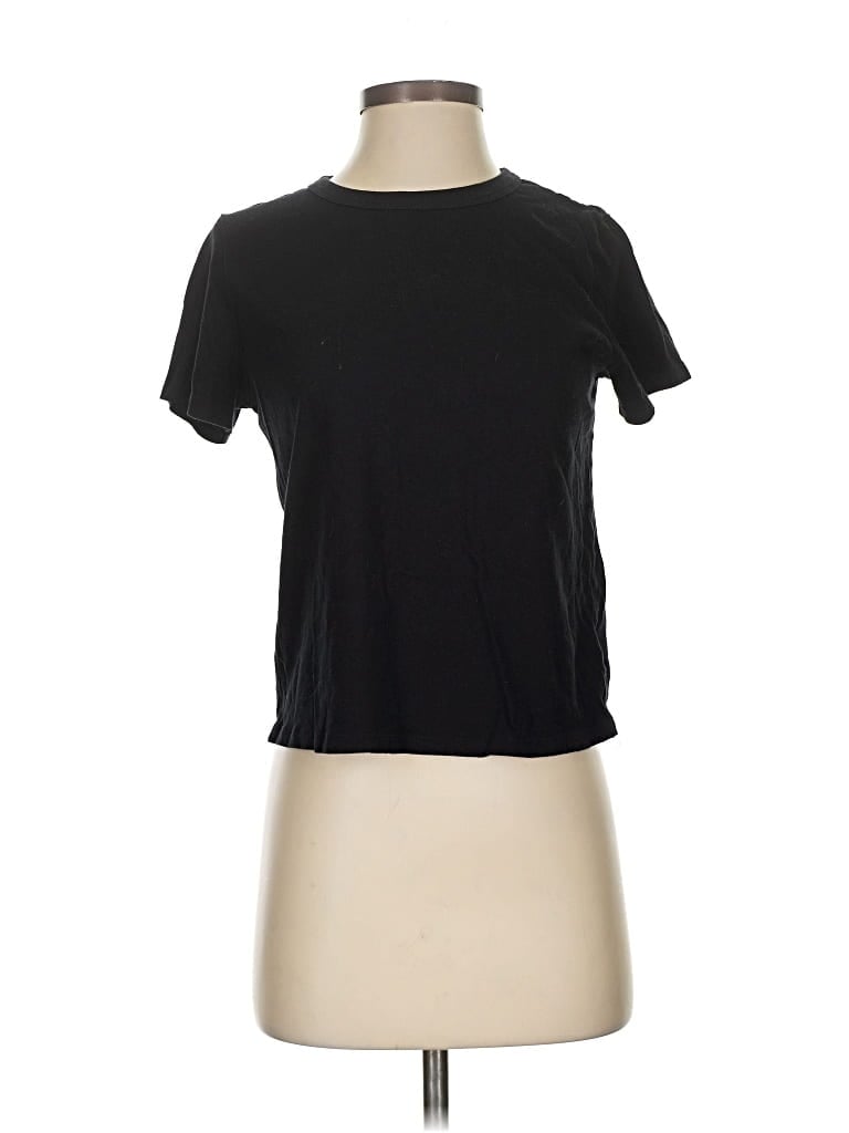 Pre-owned Old Navy Short Sleeve T-shirt In Black