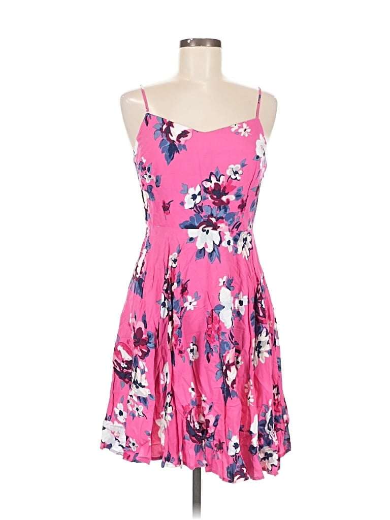 Pre-owned Old Navy Casual Dress In Pink