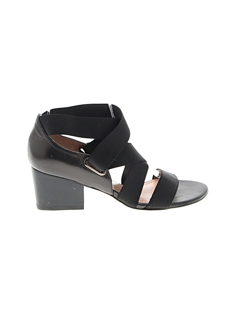 Pre-owned Stuart Weitzman Sandals In Black
