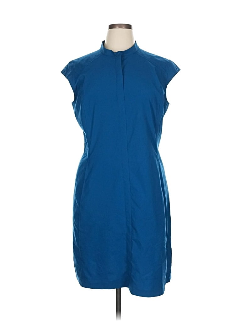 Pre-owned Arc'teryx Casual Dress In Blue