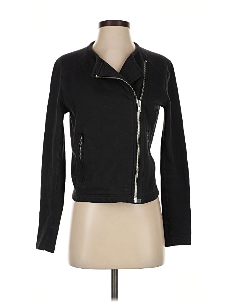 Pre-owned Gap Jacket In Black