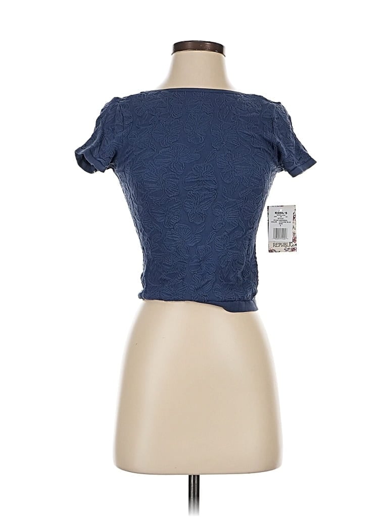 Pink Republic Short Sleeve Top Blue Sweetheart Neckline Tops