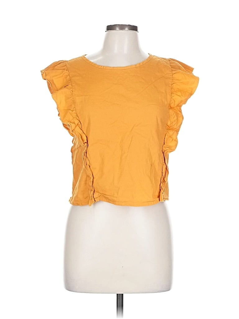 Pre-owned Charlotte Russe Sleeveless T-shirt In Yellow