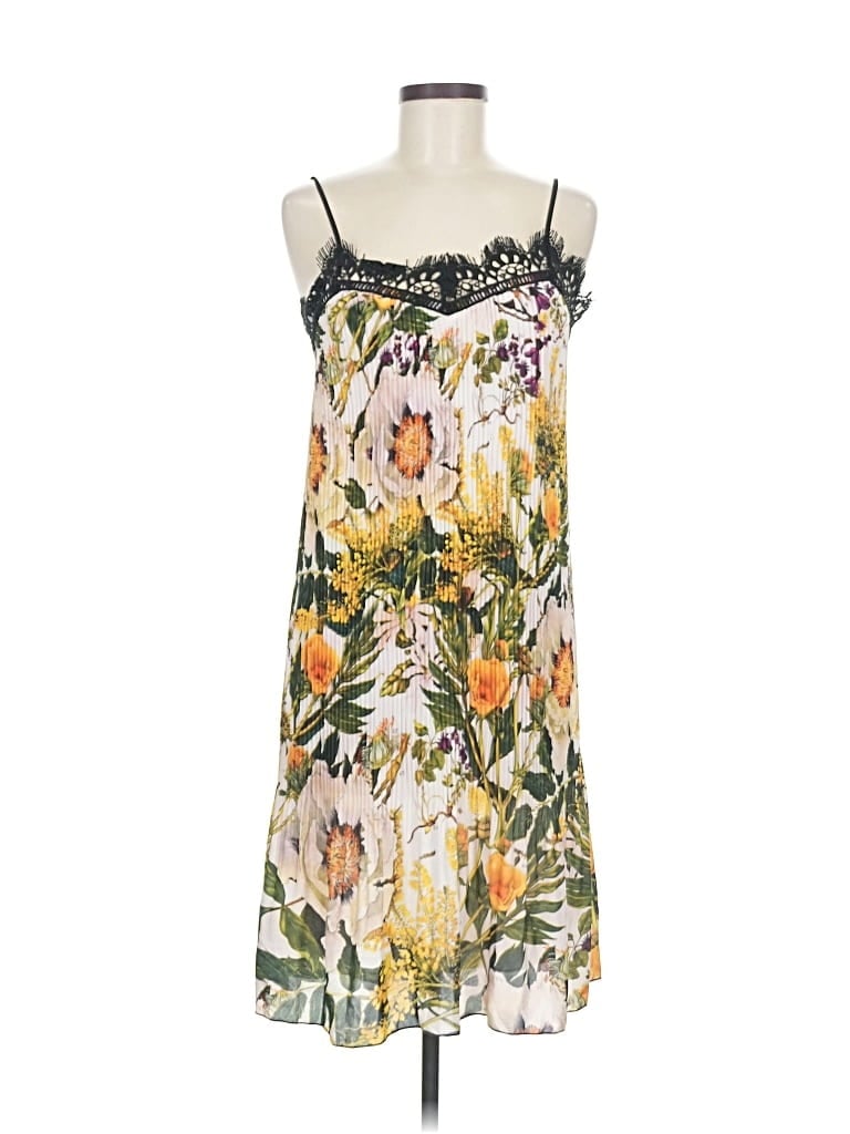 Pre-owned Delfi Collective Casual Dress In White