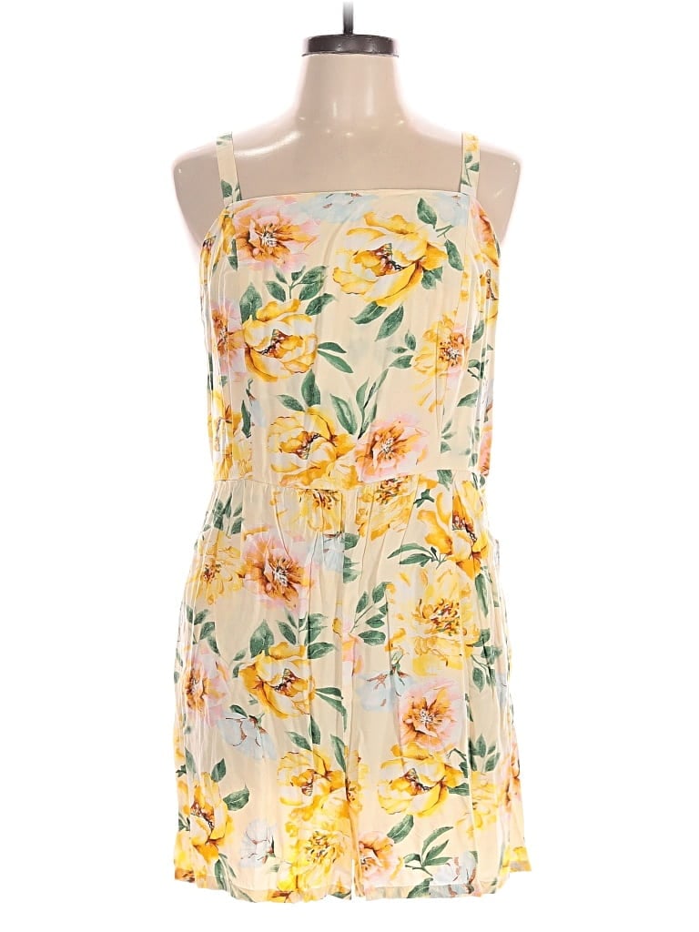 Pre-owned Old Navy Romper In Yellow