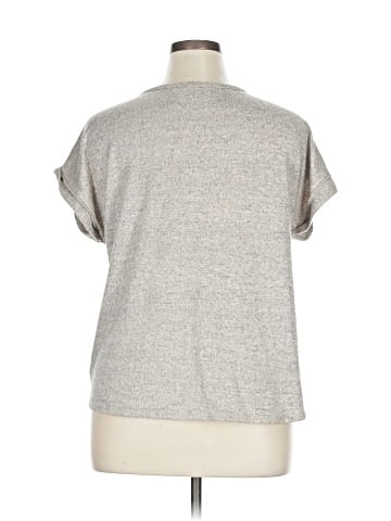 Linda Matthews Short Sleeve Top (view 2)