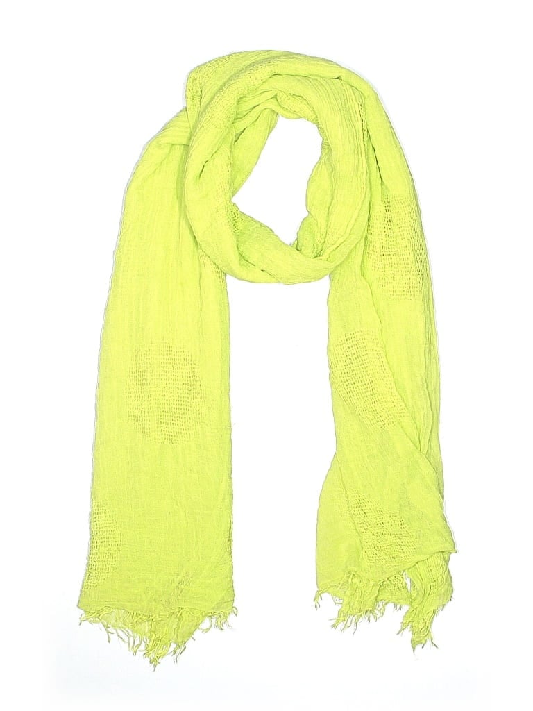 Pre-owned Cabi Scarf In Green