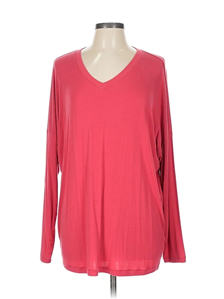 Pre-owned Cabi Long Sleeve T-shirt In Red