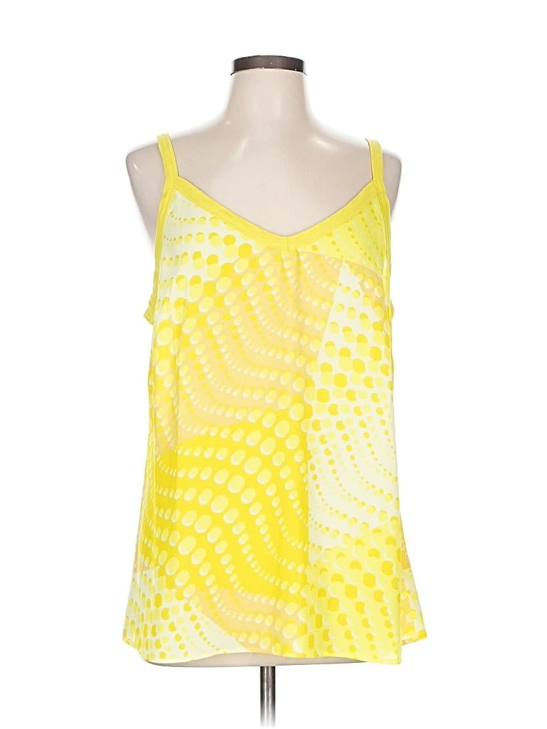 Pre-owned Cabi Sleeveless Top Yellow Scoop Neck Tops