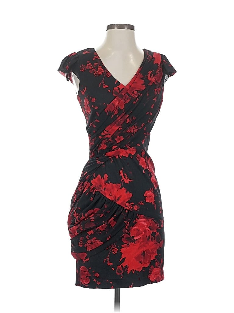 Pre-owned Guess Cocktail Dress In Red