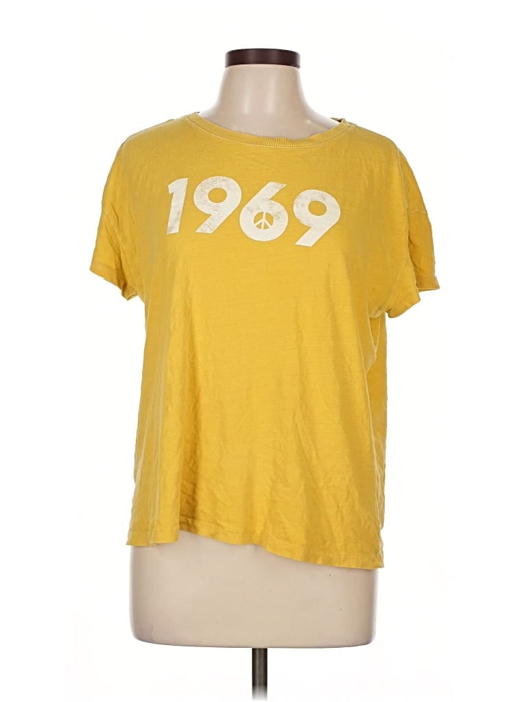 Pre-owned Gap Short Sleeve T-shirt In Yellow