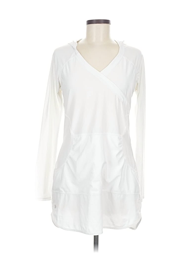 Pre-owned Athleta Long Sleeve T-shirt In White