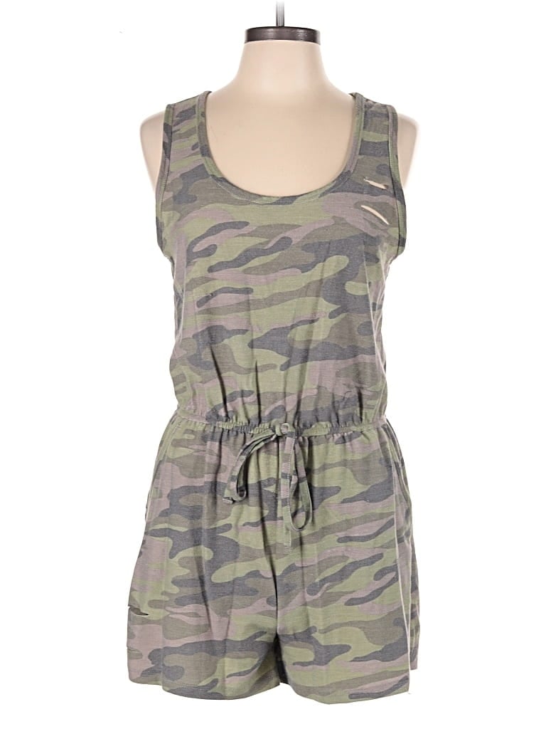 Pre-owned Derek Heart Romper In Green