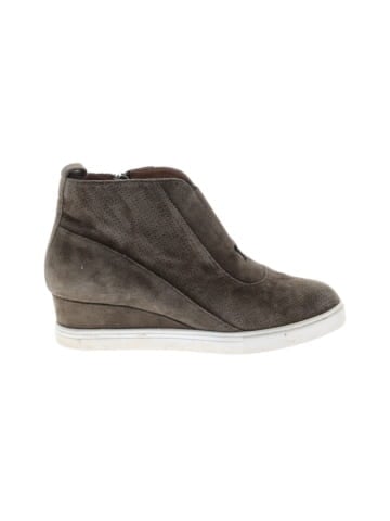 Paolo Masi Wedges (view 1)