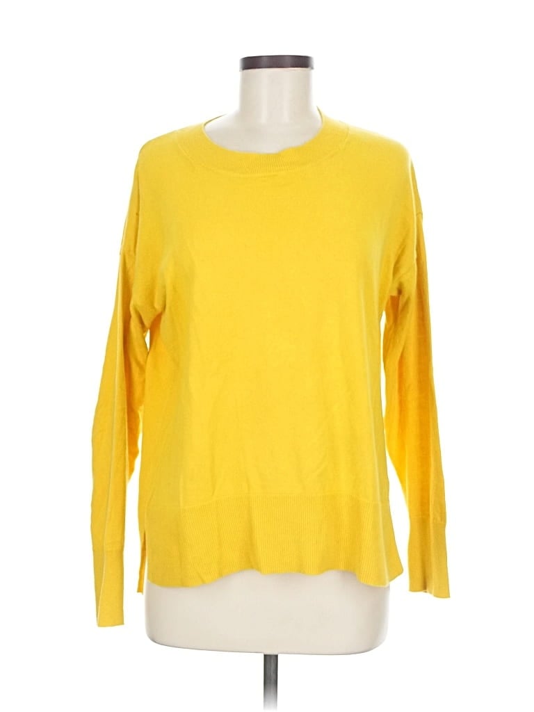 Pre-owned Gap Pullover Sweater In Yellow