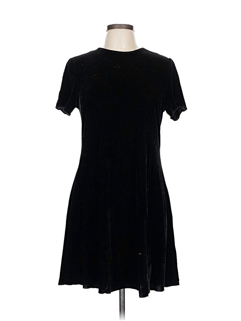 Pre-owned Shiela Rose Casual Dress In Black
