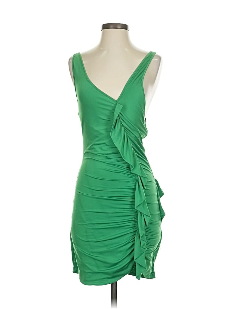 Pre-owned Nbd Cocktail Dress In Green