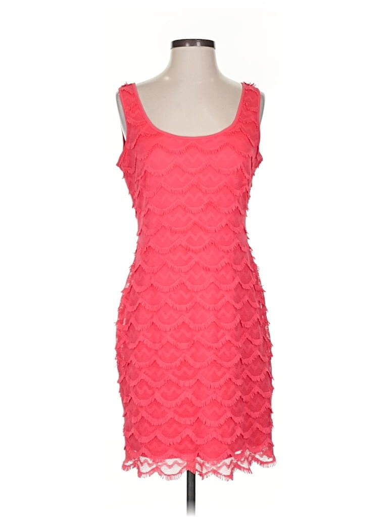 Pre-owned Guess Cocktail Dress In Pink