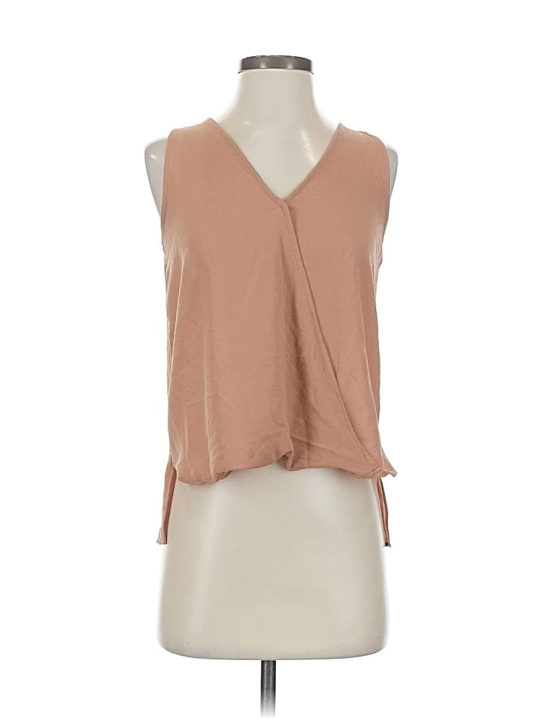 Olive & Oak Sleeveless Blouse In Brown