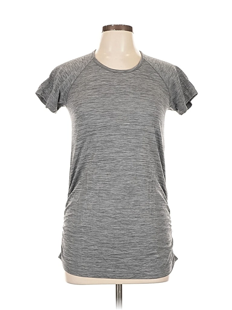 Pre-owned Athleta Active T-shirt In Gray