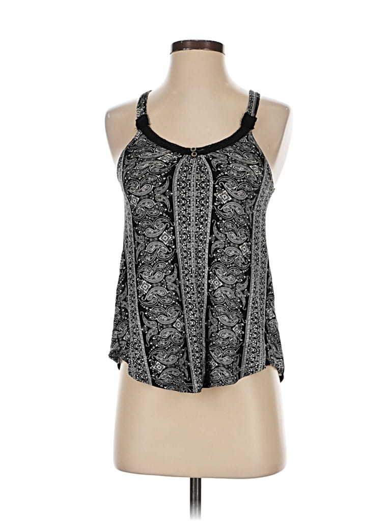 Pre-owned Rue21 Sleeveless Top Black Halter Neckline Tops
