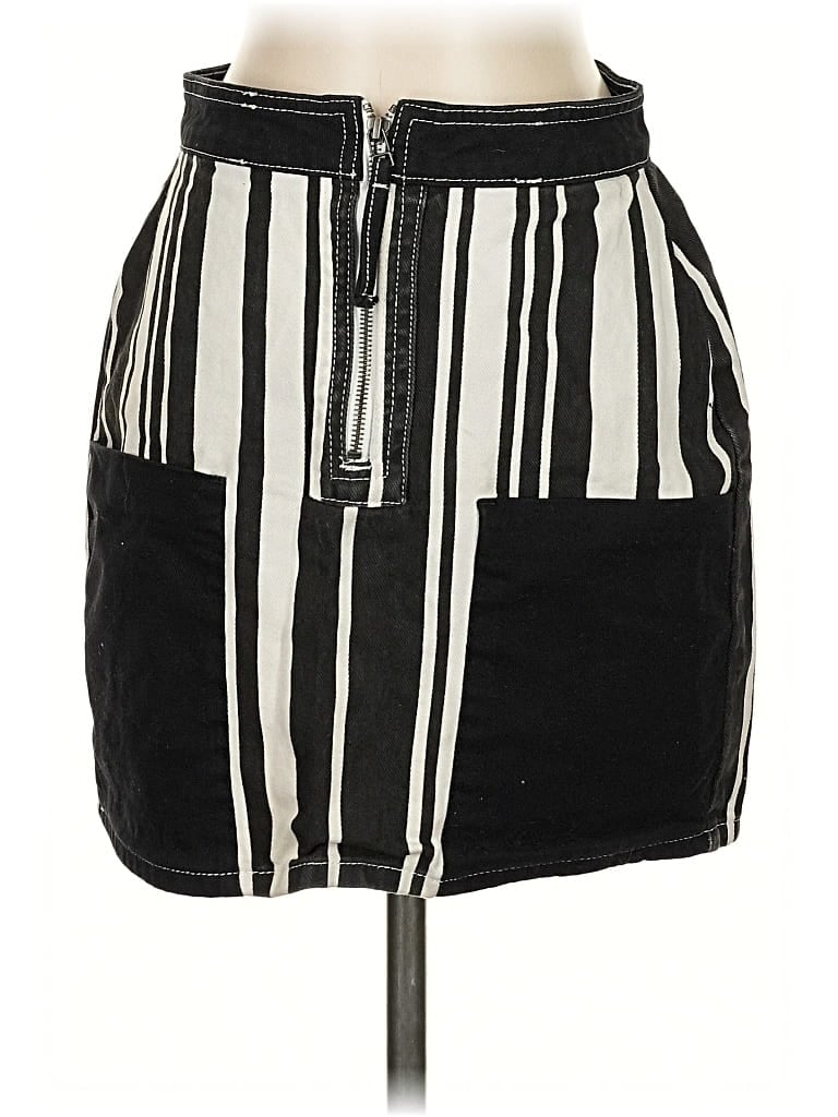 Pre-owned Bdg Casual Skirt In Black