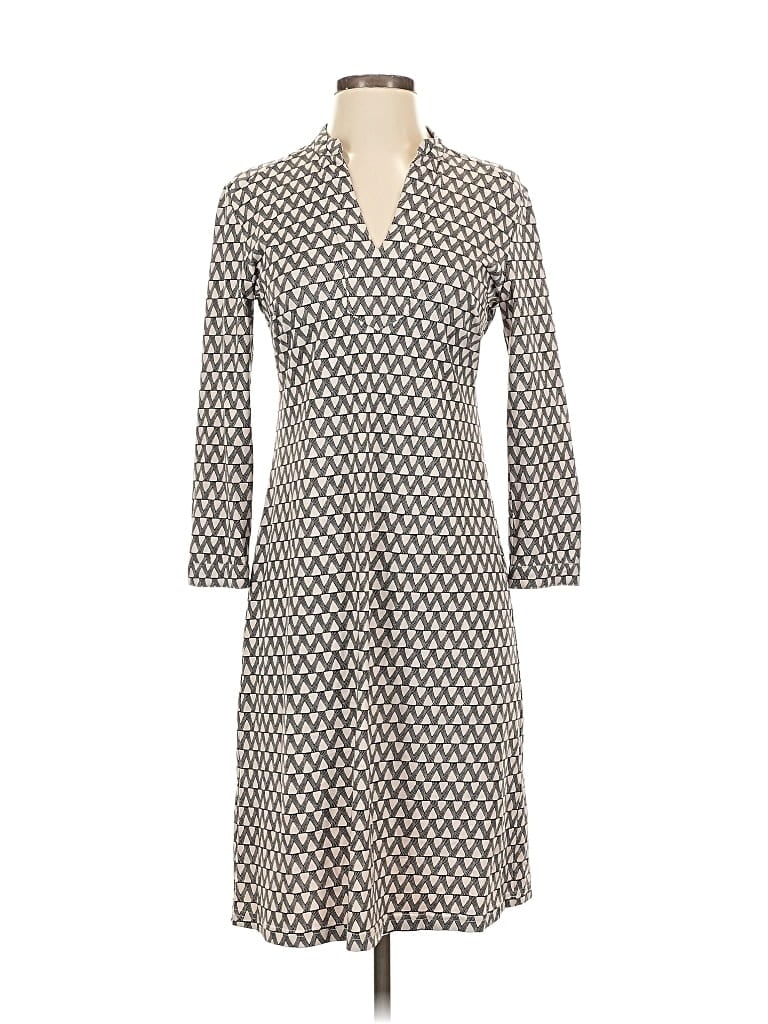 Pre-owned Ellie Kai Casual Dress In Gray