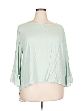 Coco + Carmen 3/4 Sleeve Top