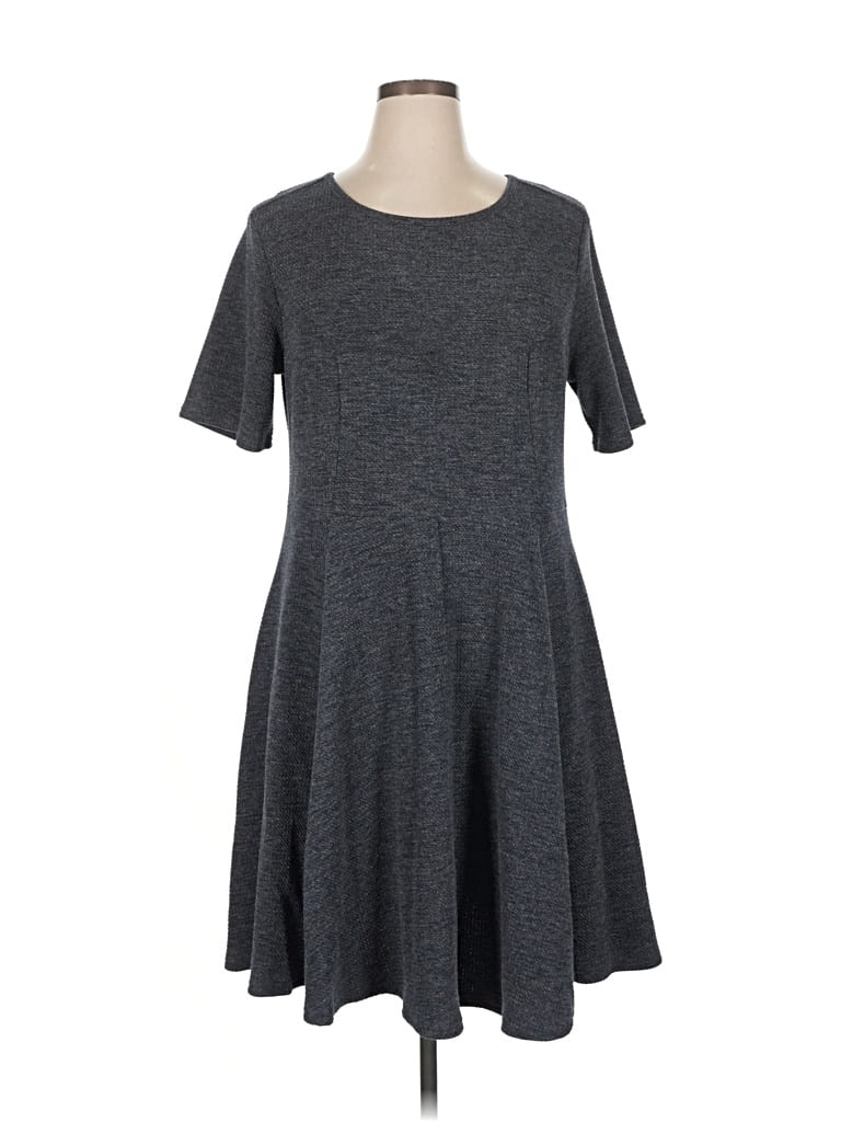 Pre-owned Collective Concepts Casual Dress In Gray