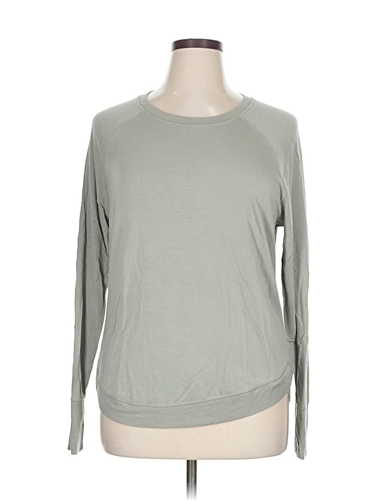 Pre-owned Athleta Sweatshirt In Gray