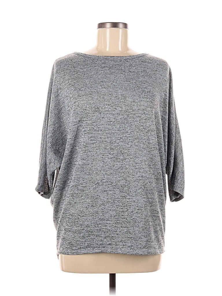 Pre-owned Olivia Blu 3/4 Sleeve T-shirt In Gray