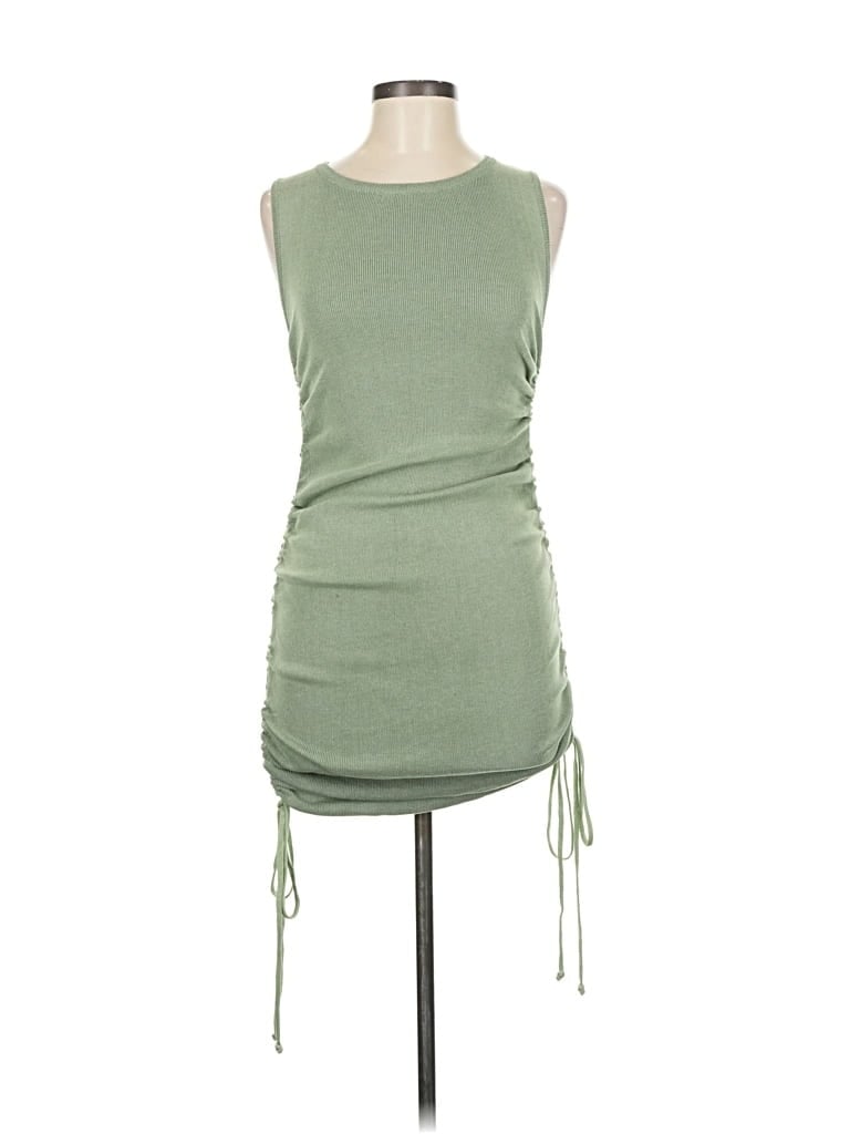 Pre-owned Lioness Casual Dress In Green