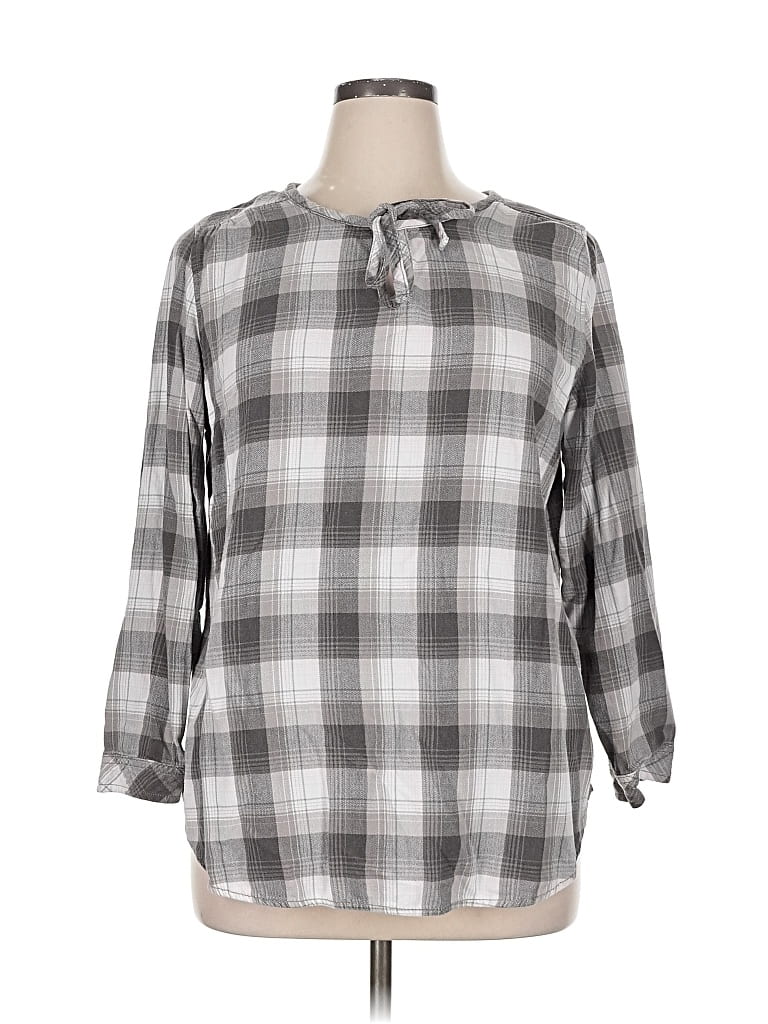 Pre-owned Sonoma Goods For Life Long Sleeve T-shirt In Gray