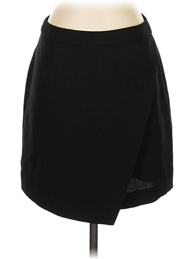 Pre-owned Banana Republic Casual Skirt In Black