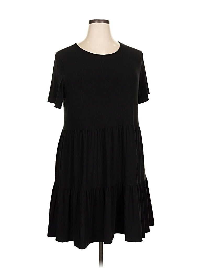 Pre-owned Nicole Miller Casual Dress In Black