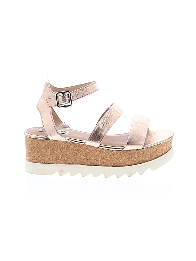 Pre-owned Steve Madden Wedges In Gold