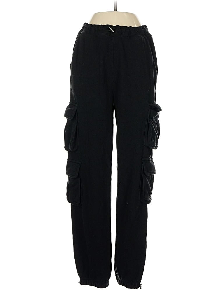 Pre-owned Aéropostale Cargo Pants In Black