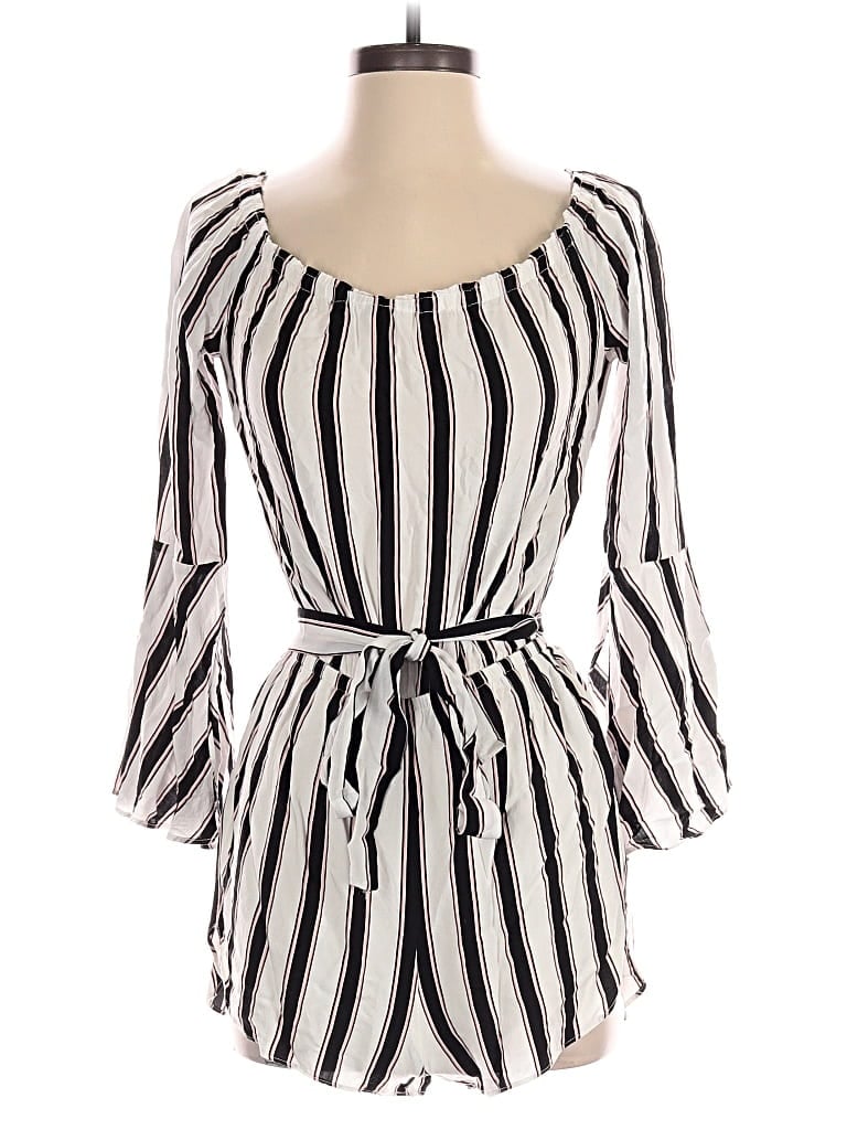 Pre-owned Silence And Noise Romper In White