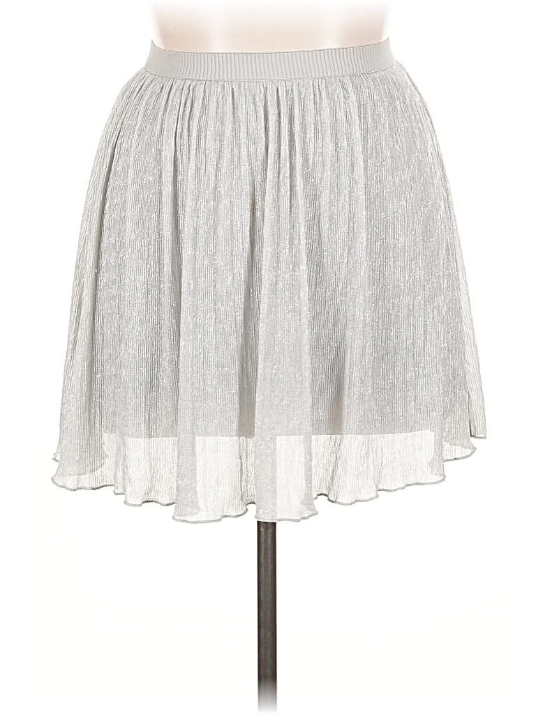 Pre-owned Aqua Casual Skirt In Silver