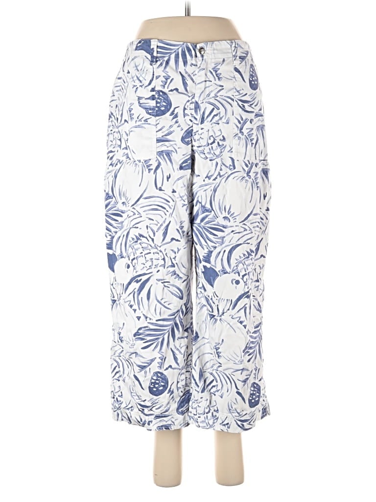 Pre-owned Chico's Casual Pants In White