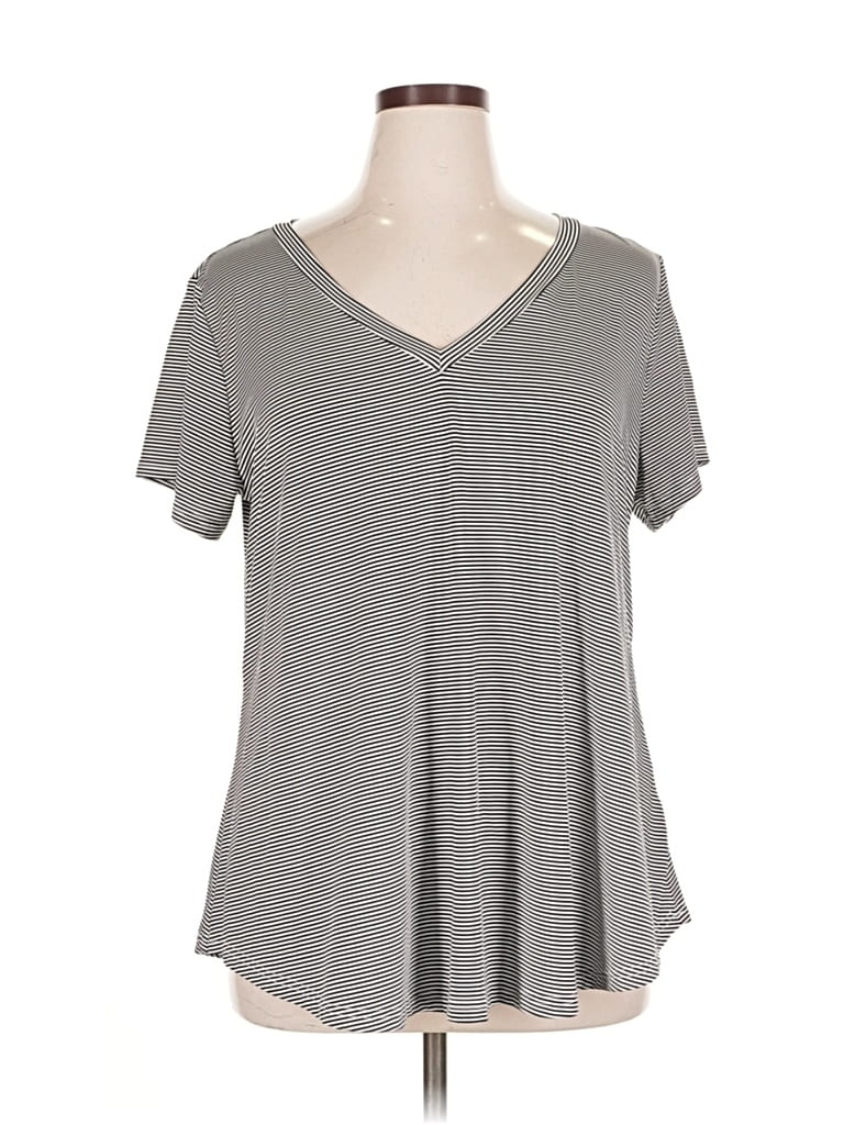 Pre-owned Shein Curve Short Sleeve T-shirt In Gray