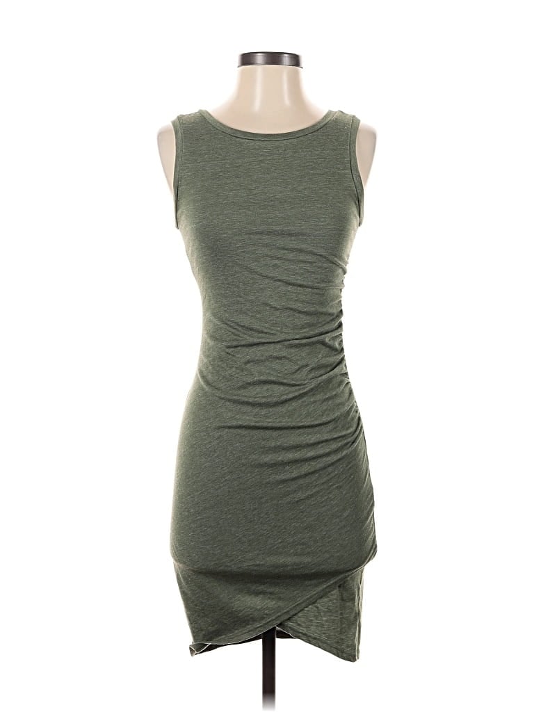 Pre-owned Leith Casual Dress In Green