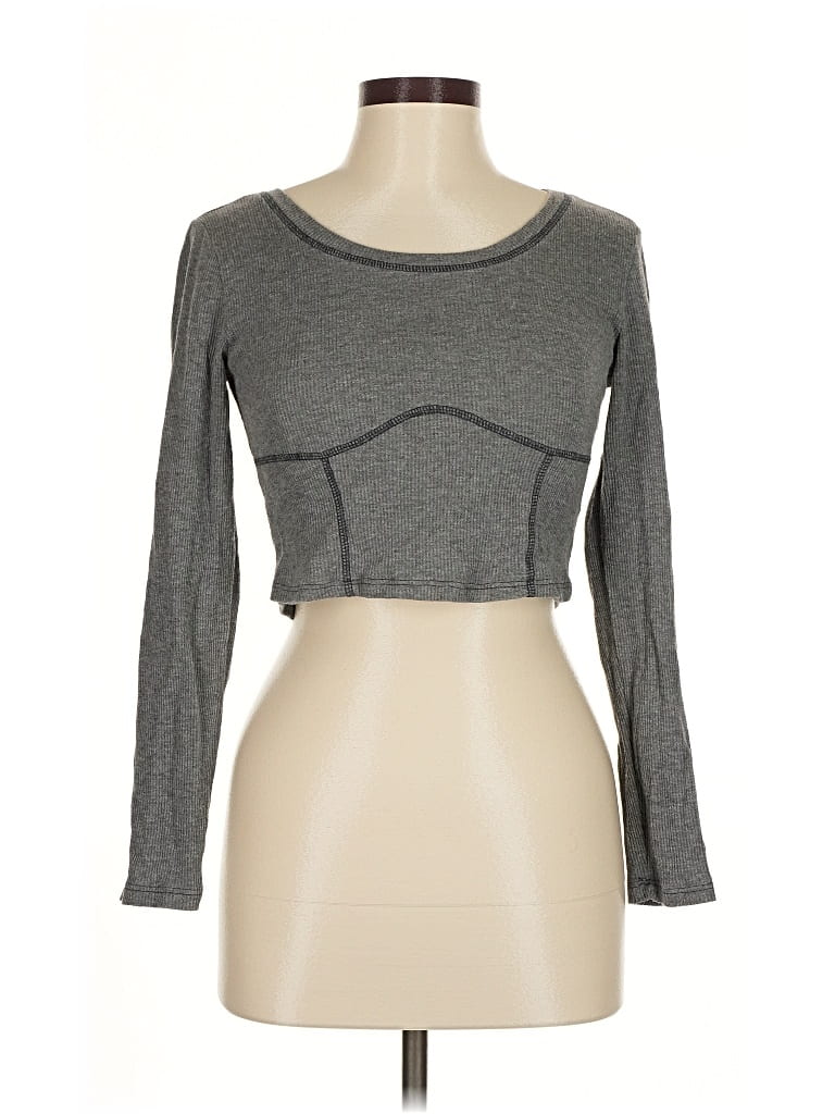 Pre-owned Almost Famous Long Sleeve T-shirt In Gray