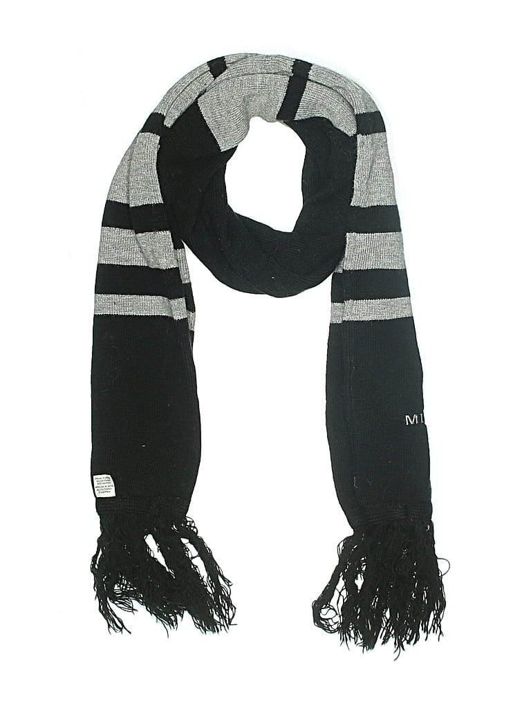 Pre-owned Assorted Brands Scarf In Gray
