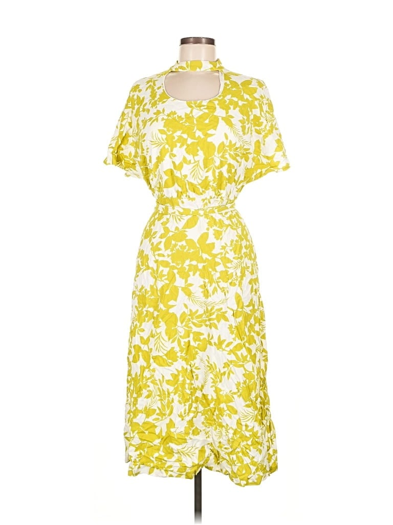Pre-owned Ann Taylor Casual Dress In Yellow