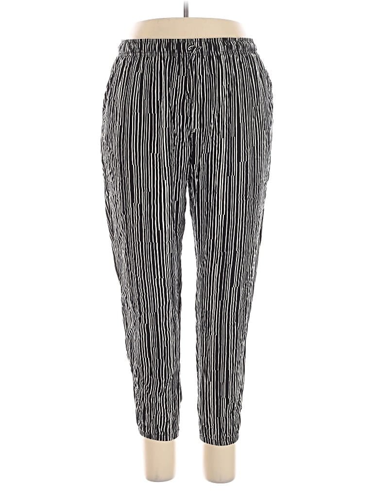 Pre-owned Uniqlo Casual Pants In Silver