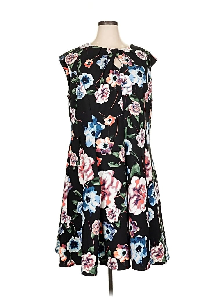 Pre-owned Roz & Ali Casual Dress In Black