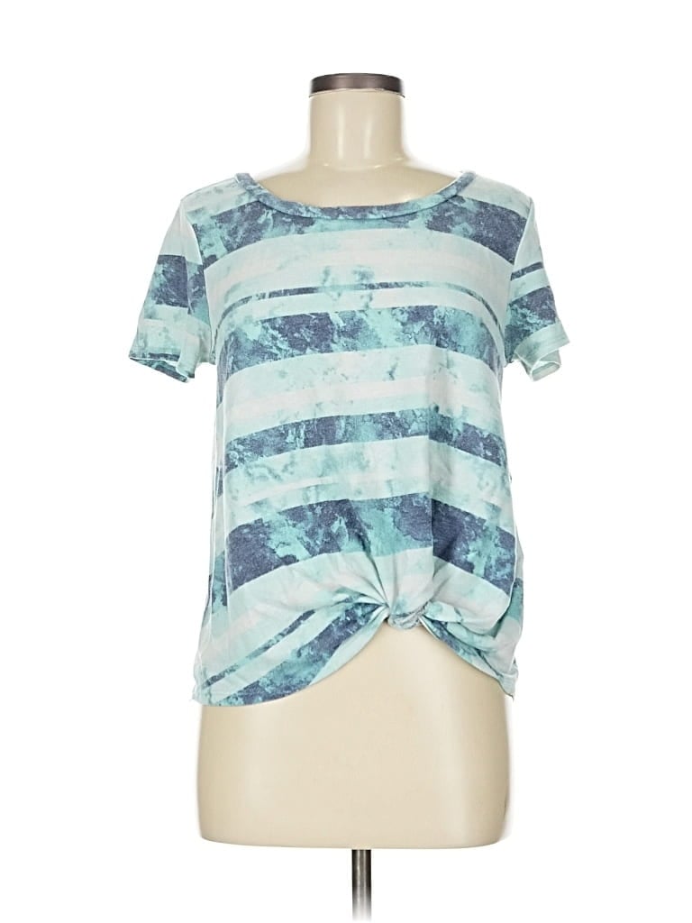 Pre-owned Pink Lily Short Sleeve T-shirt In Blue